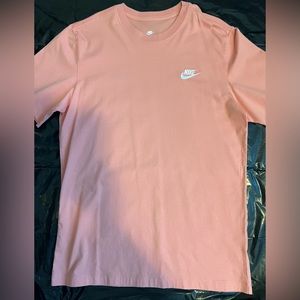 Nike Sportswear Club Men’s color:Light Madder Root/White. Style AR4997-824